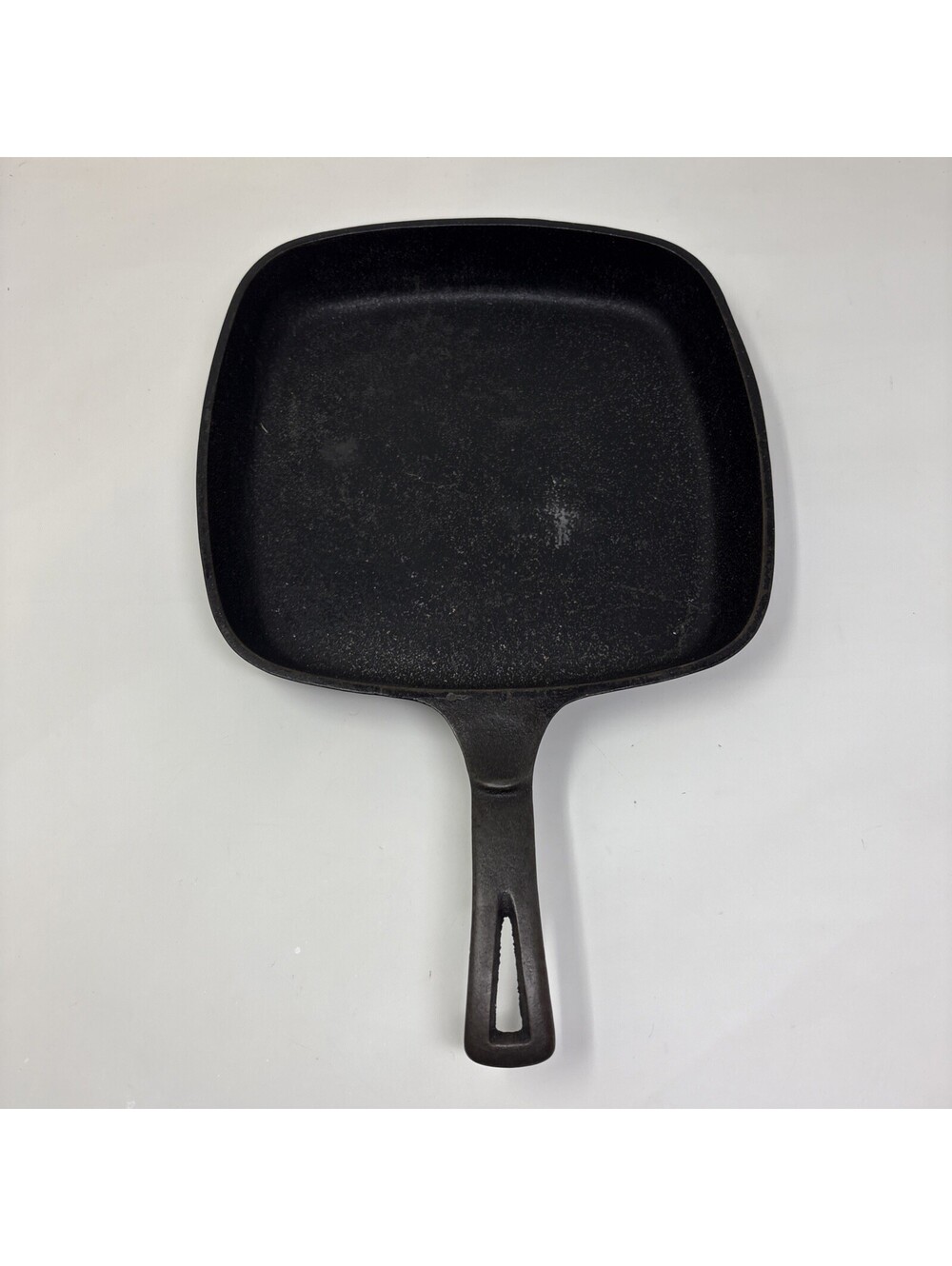 Wagner Ware/Griswold  “Wagwold” Square Skillet E Made in the USA